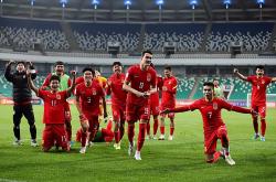 亚洲顶尖球队较量的精彩细节