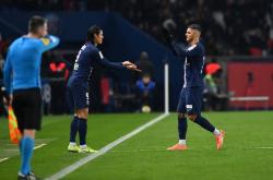 圣埃蒂安逆转战胜对手，取得重要三分的简单介绍