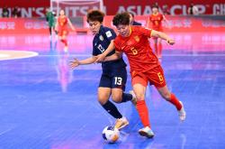 亚洲足球比赛中的情感碰撞与角逐