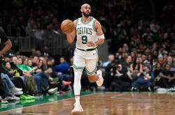 凯尔特人队引领比赛风向轻松胜出的简单介绍