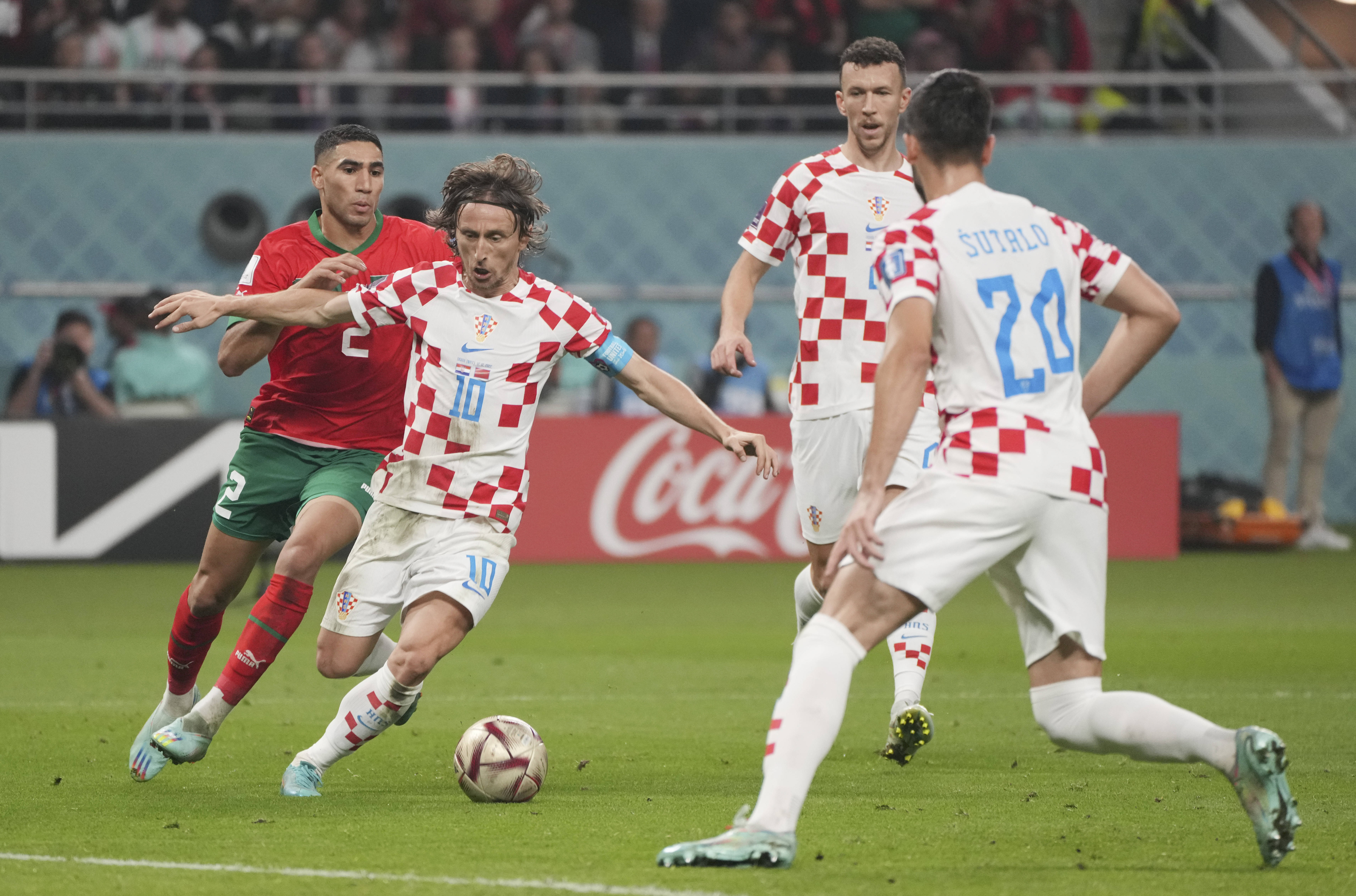 包含克罗地亚备战法国，队员状态火热的词条