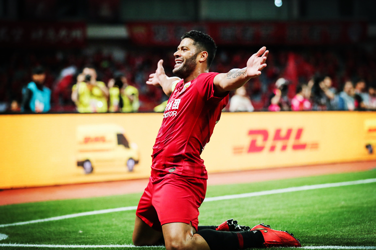 雷恩主场告捷，取得关键胜利的简单介绍